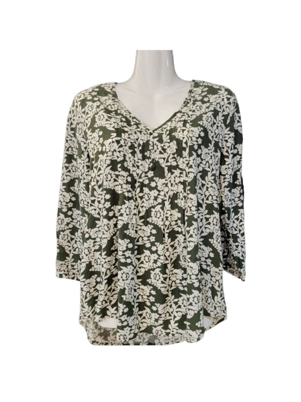 Fun2Fun Green Floral V-Neck Top Boho Flowy Rayon 3/4 Sleeve Small - Picture 2 of 10